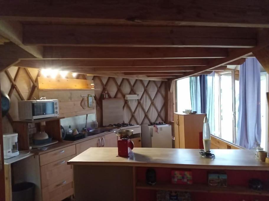 Charmante Yourte Contemporaine Carmaux Ngoại thất bức ảnh